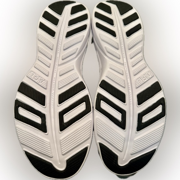 APL TechLoom Phantom *NEW* (9 women/7.5 men) Athletic Propulsion Labs NIB - Picture 7 of 11